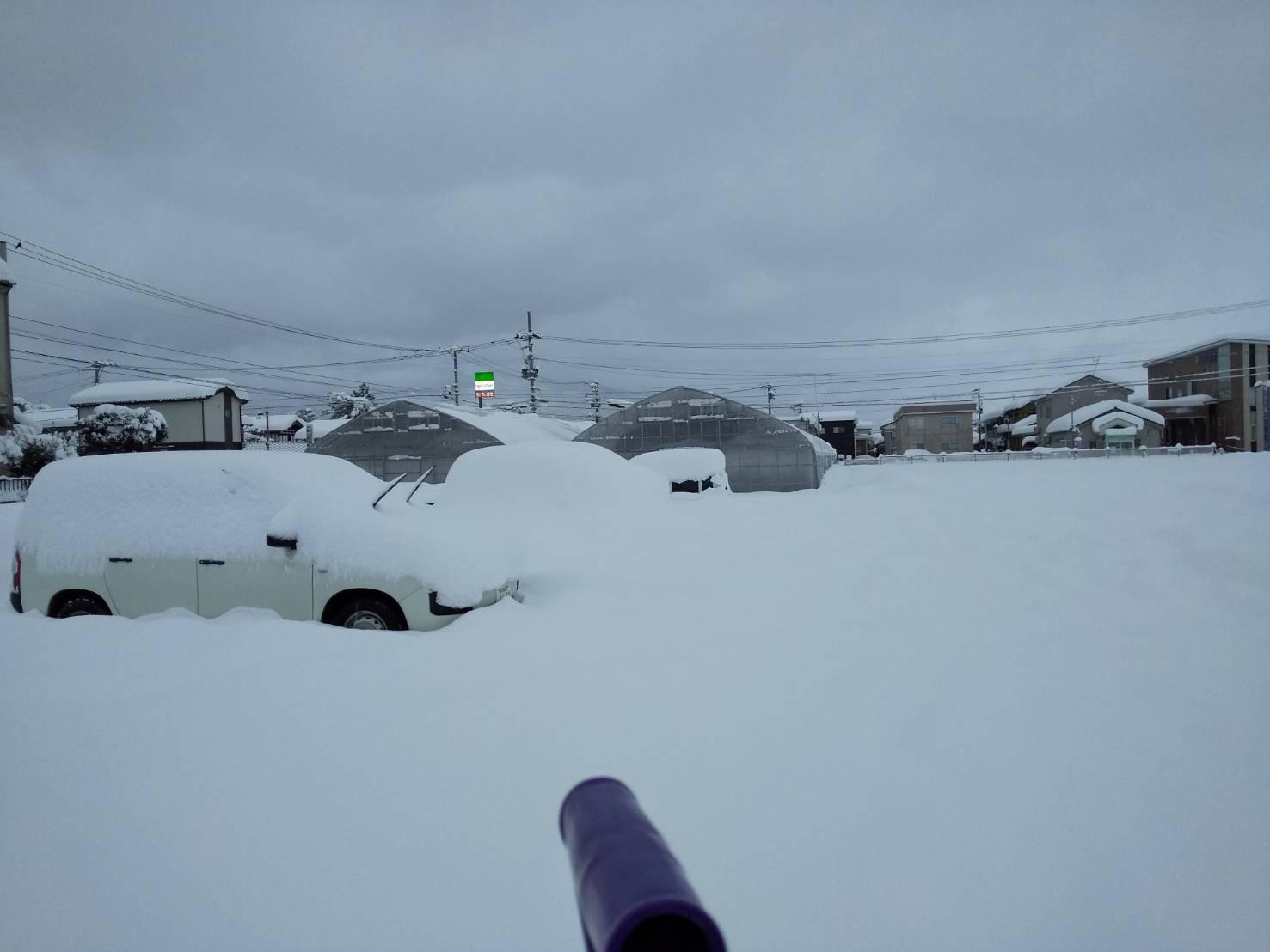 塗装だけじゃない！除雪もします！