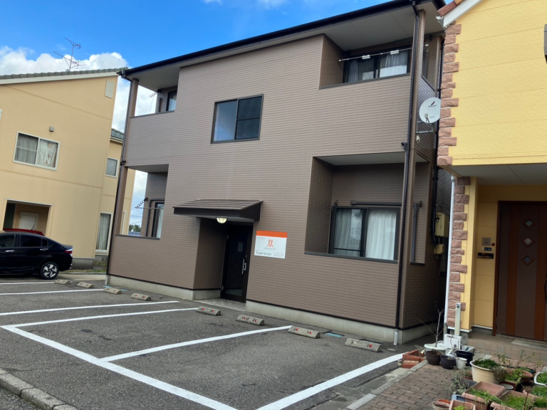 新潟市西区 アパート 外壁屋根塗装工事