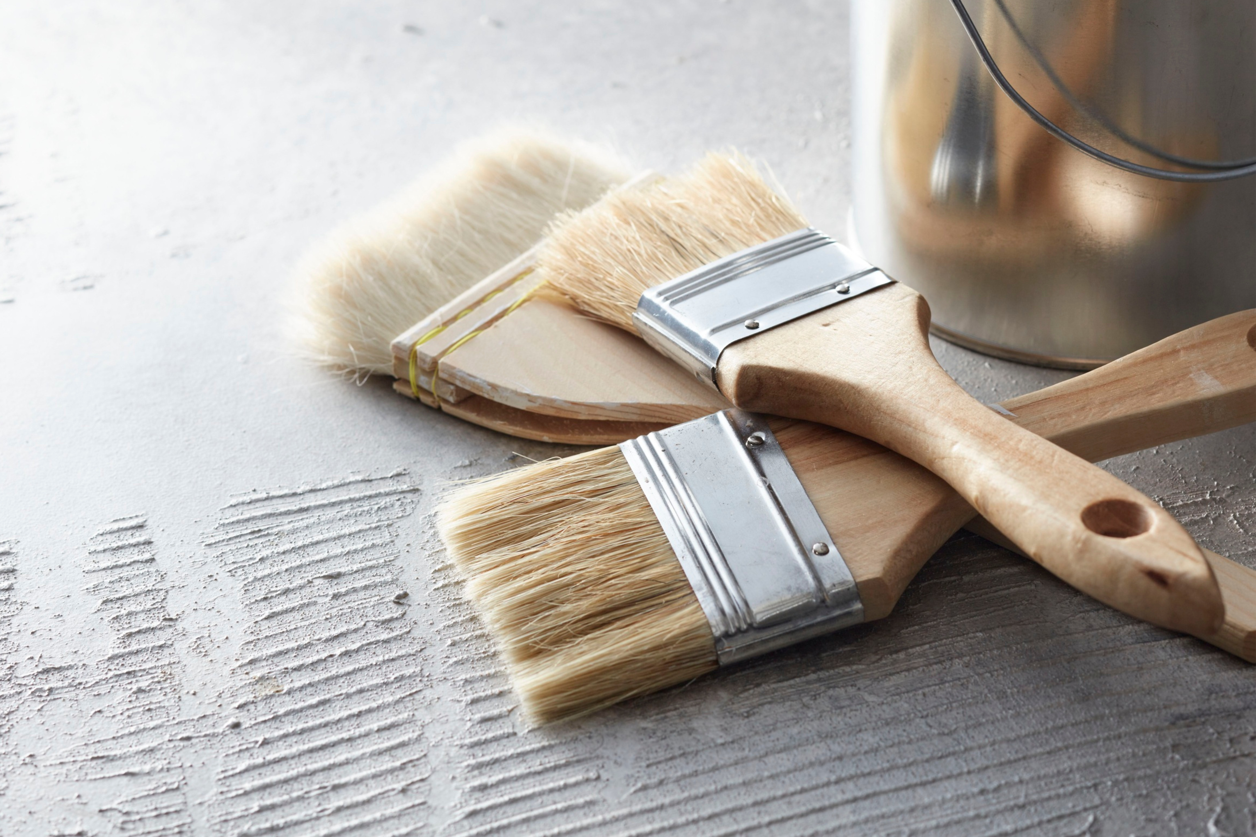 刷毛が3つ並んでいる画像