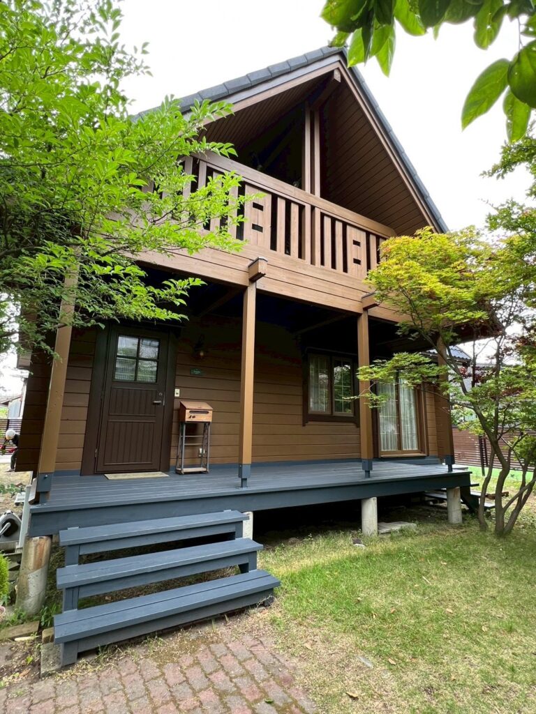 新潟市西蒲区 T様邸 外壁塗装工事｜木の質感をそのままに！ウッドシールドPROアクアカラーで魅せる外壁塗装